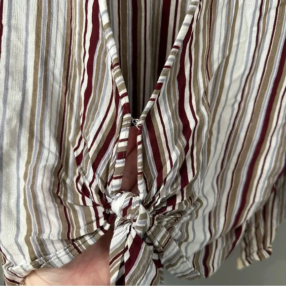 Faithfull the Brand Olsen Top Striped Split Sleeve Tie Front Flowy Top Size 4 - Picture 3 of 6